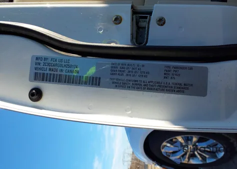 2020 Chrysler 300 Touring L Awd z USA, uszkodzony, nr VIN 2C3CCARG0LH250174